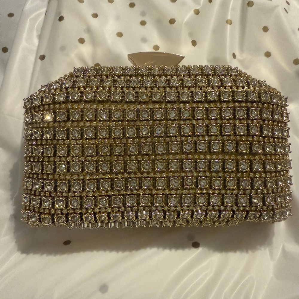 Elegant Gold Crystal Clutch